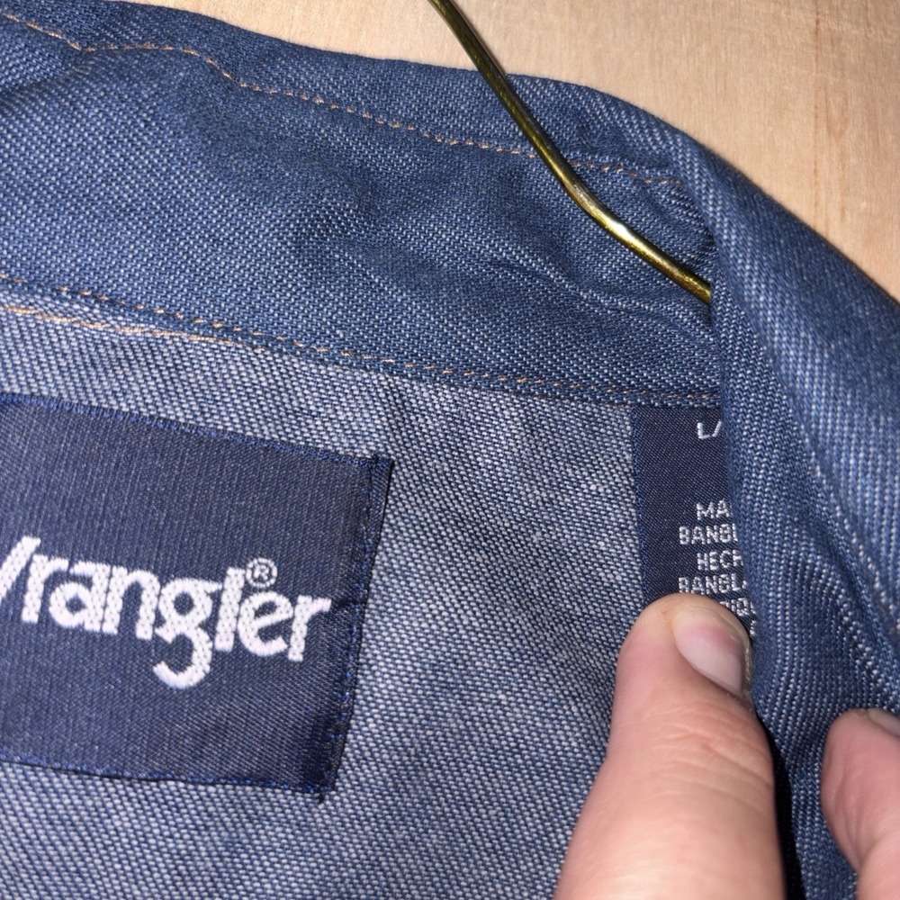 NWT Vtg Wrangler Denim Cowboy Cut Blue Pearl Snaps Mens Size Large Classic Fit - Picture 3 of 7